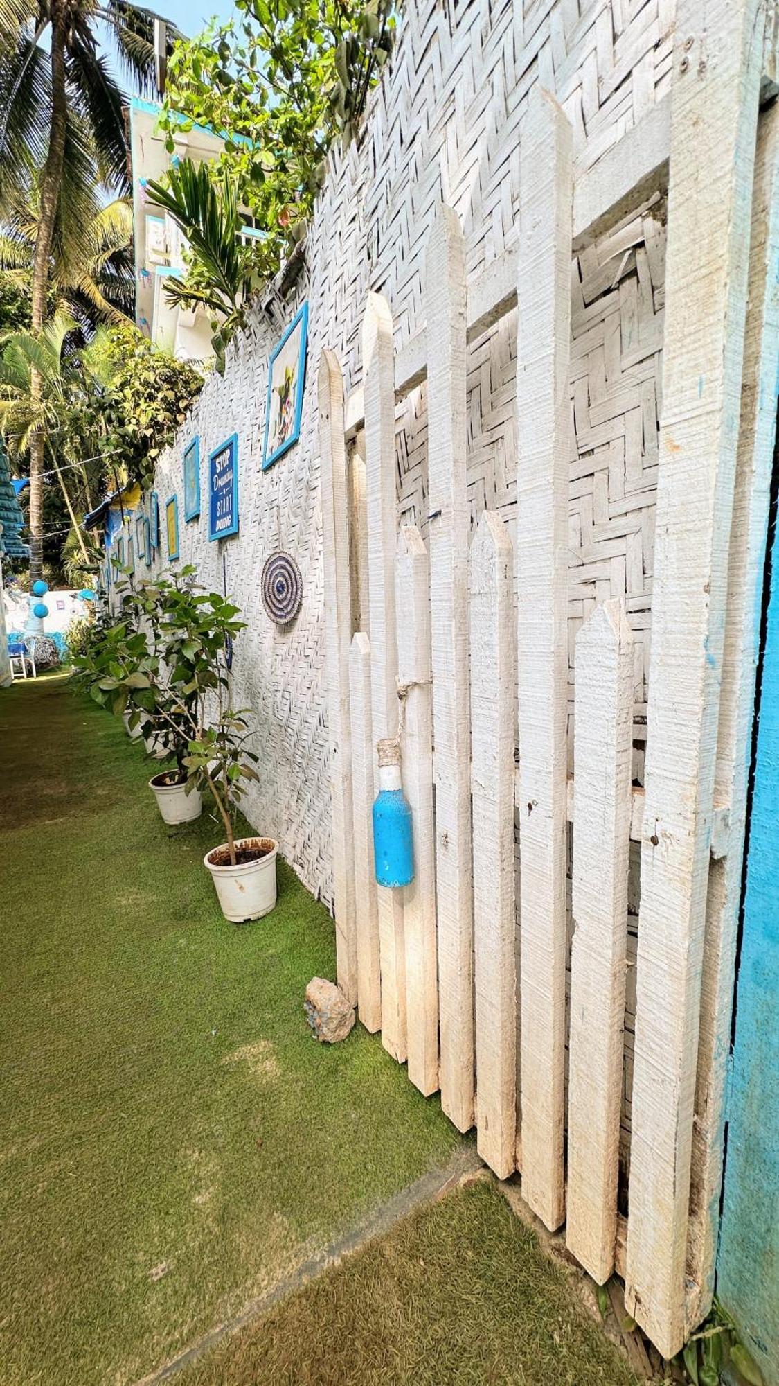 Omkar Wellness Inn Arambol Exteriör bild